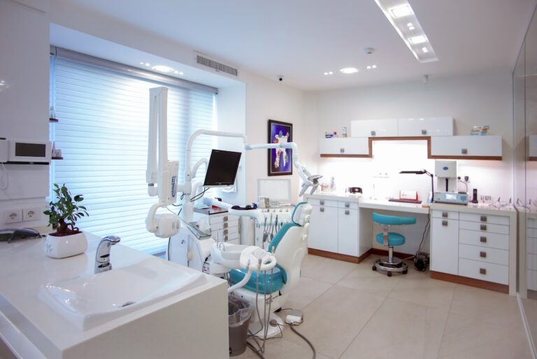 How Dentists Use Google to Fill Their Schedule Without Paying for Ads
