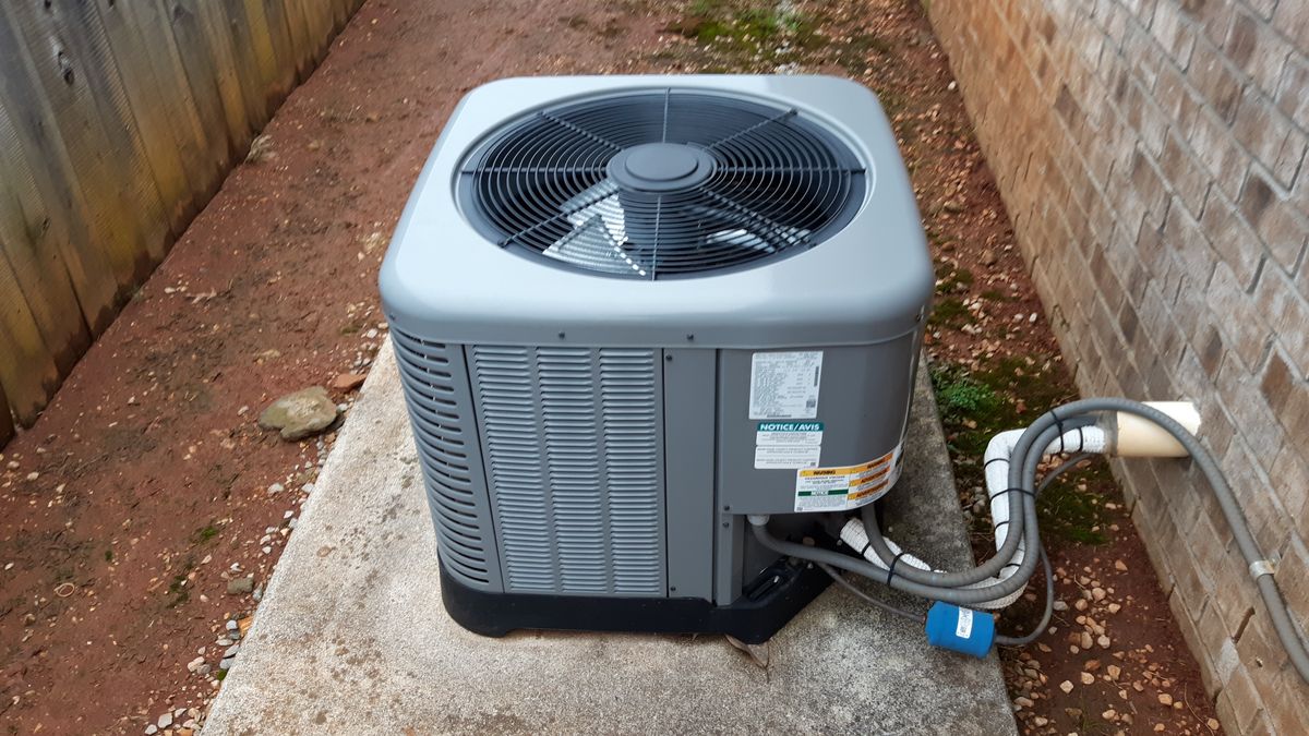HVAC unit outdoors blogging for HVAC companies content strategy