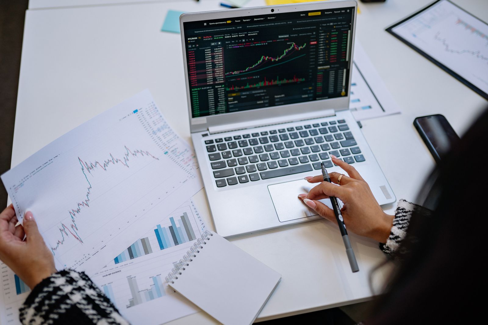 SEO for financial advisors starts with the keywords and questions clients actually search on Google