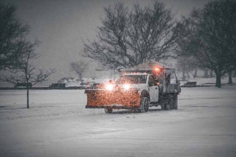SEO for Snow Removal Companies: How to Lock In Winter Contracts From Google Before the First Snowfall